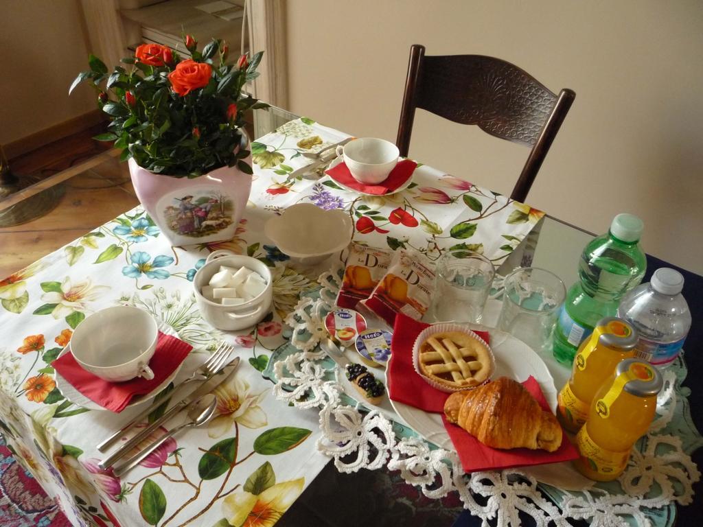 Madama Cristina Bed & Breakfast ตูริน ภายนอก รูปภาพ