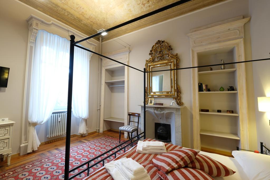 Madama Cristina Bed & Breakfast ตูริน ภายนอก รูปภาพ
