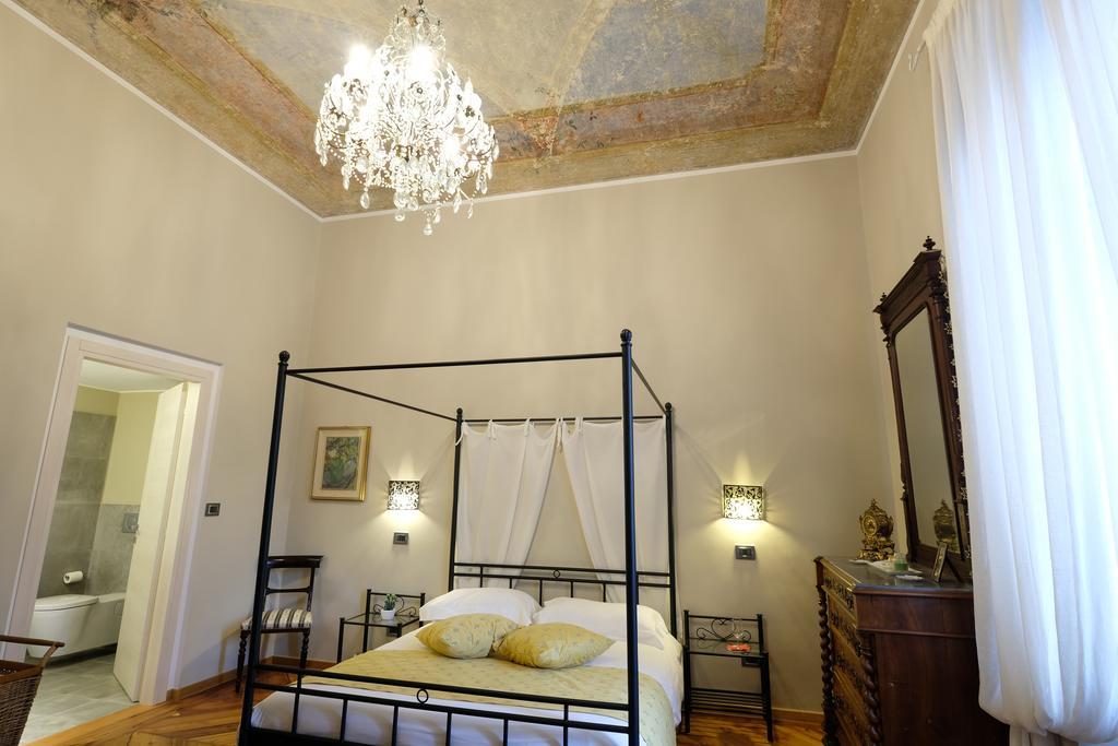 Madama Cristina Bed & Breakfast ตูริน ภายนอก รูปภาพ